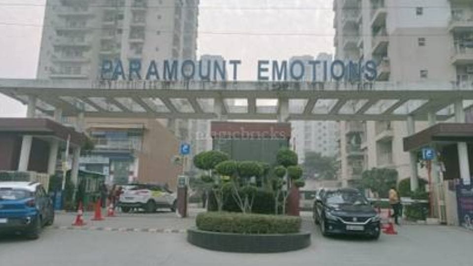 Teenager dies after falling from balcony at Paramount Emotions Society