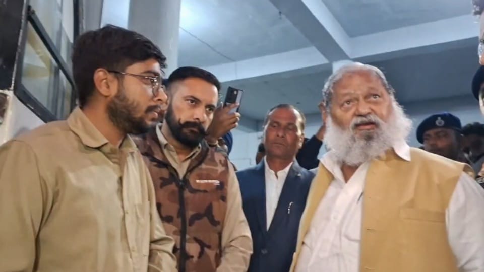 Anil Vij surprise inspection Kaithal bus stand manager and driver suspended after finding fault