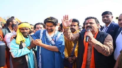 Deputy CM joined Sanatan Hindu Ekta Yatra said Padyatra brought a big change in country in Kabirdham