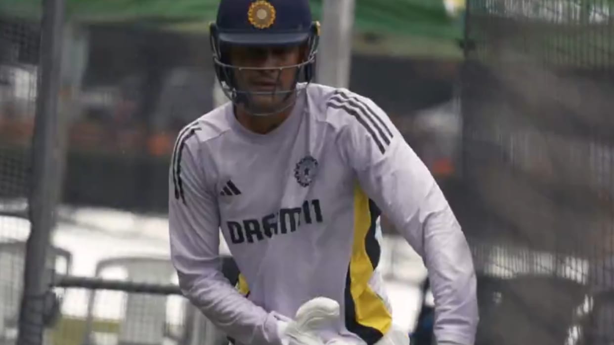 ind vs aus: shubman gill return to nets recovering from thumb injury second test BCCI posted his video