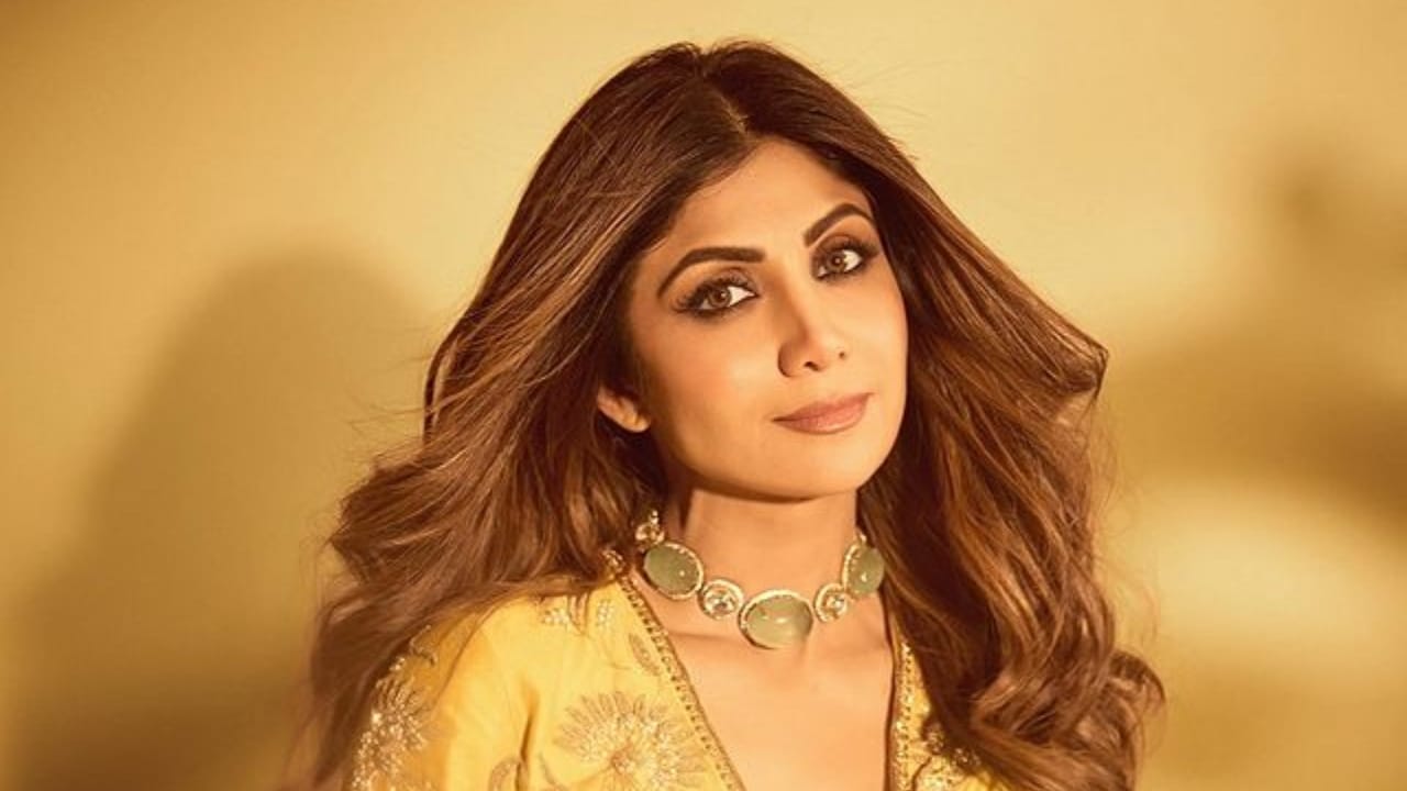 Shilpa Shetty Husband Raj Kundra ED Raid Case Both Share Social Media Post