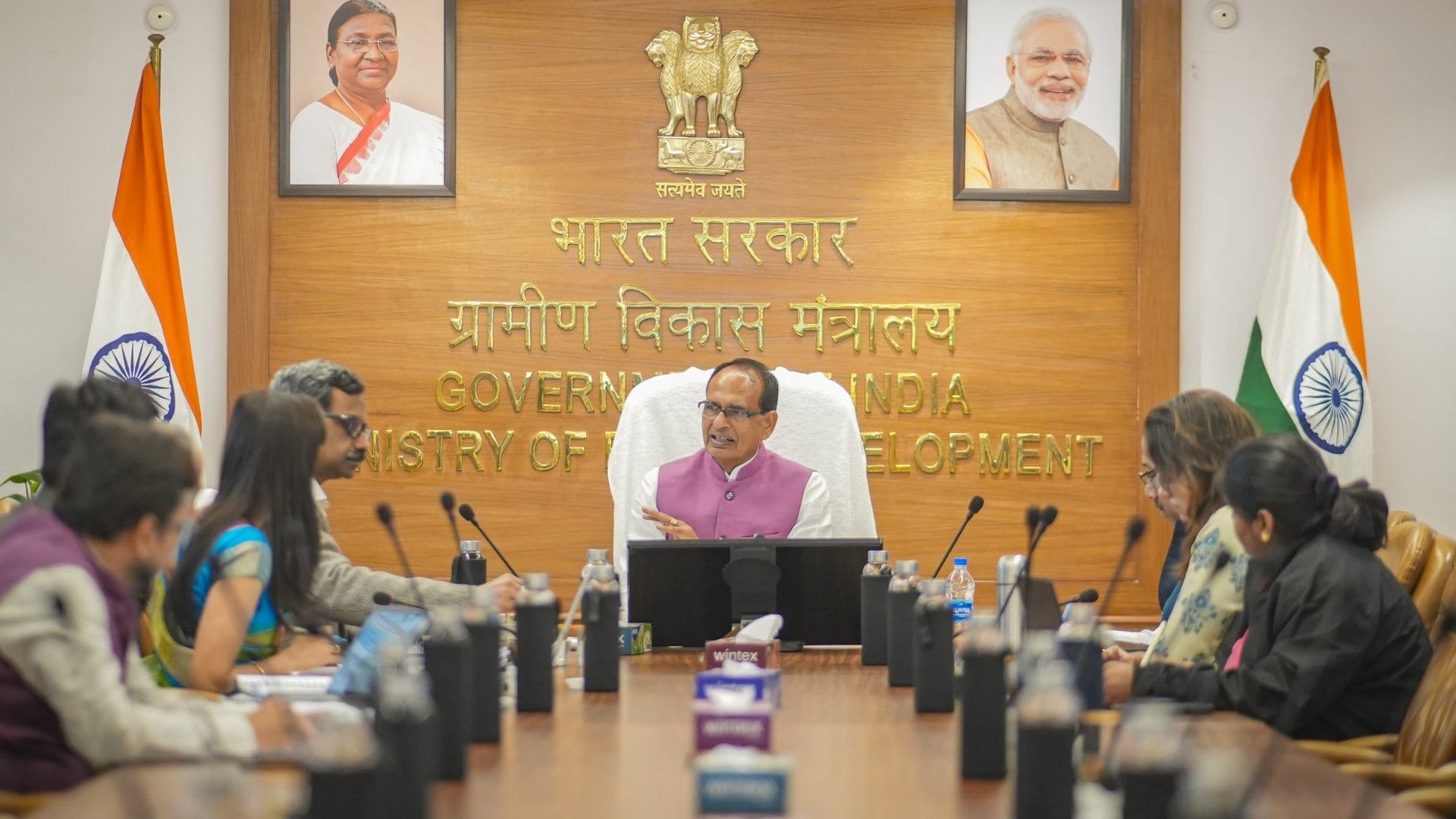 R-Day Shivraj Says - Government Plans to Enable Direct Sale of Produce by Farmers Details in Hindi