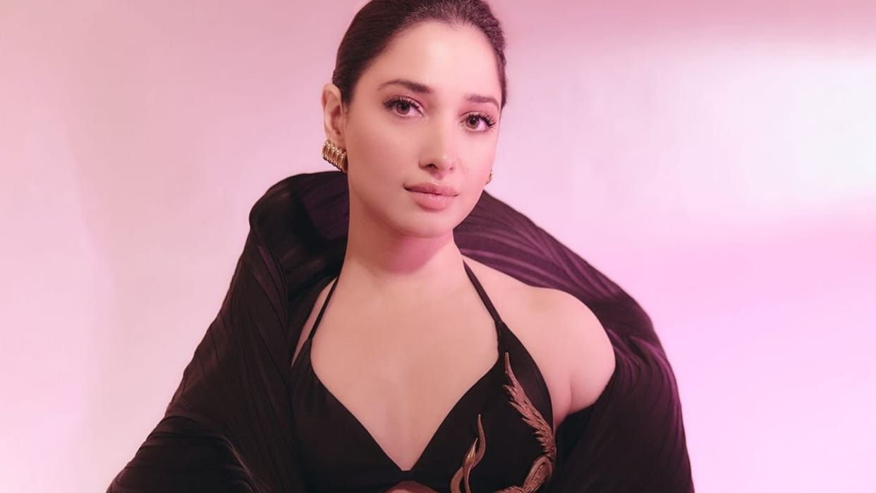 Tamannaah Bhatia Say Rajkummar Rao starrer Film Stree 2 Song Aaj Ki Raat Help Embrace Her Body