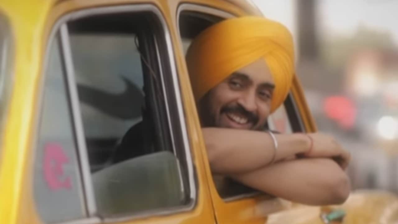 Diljit Dosanjh Reached Kolkata for Dil Luminati Tour 2024 Music concert