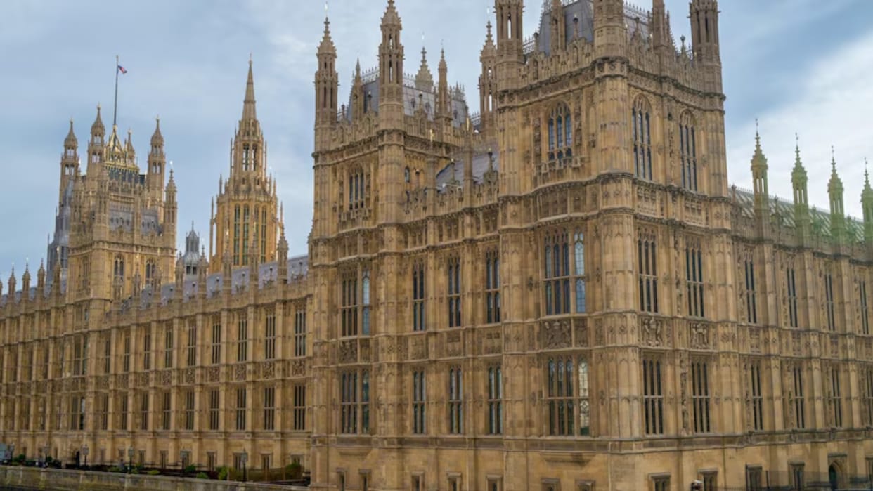 Crisis teams set up in Delhi, London: UK Parliament told after plane crash
