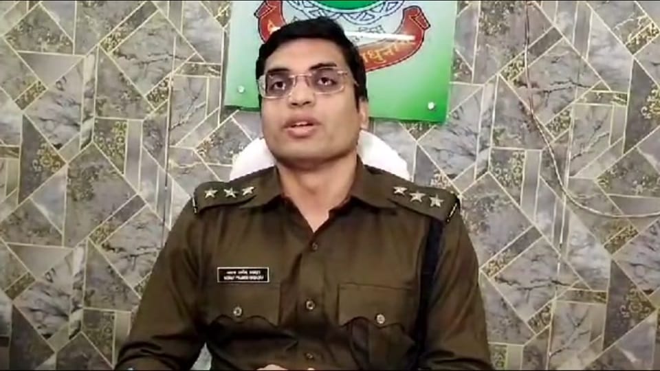 Elderly man duped of 46 lakh 20 thousand rupees cyber thugs targeted him by luring him to make profit in Bila