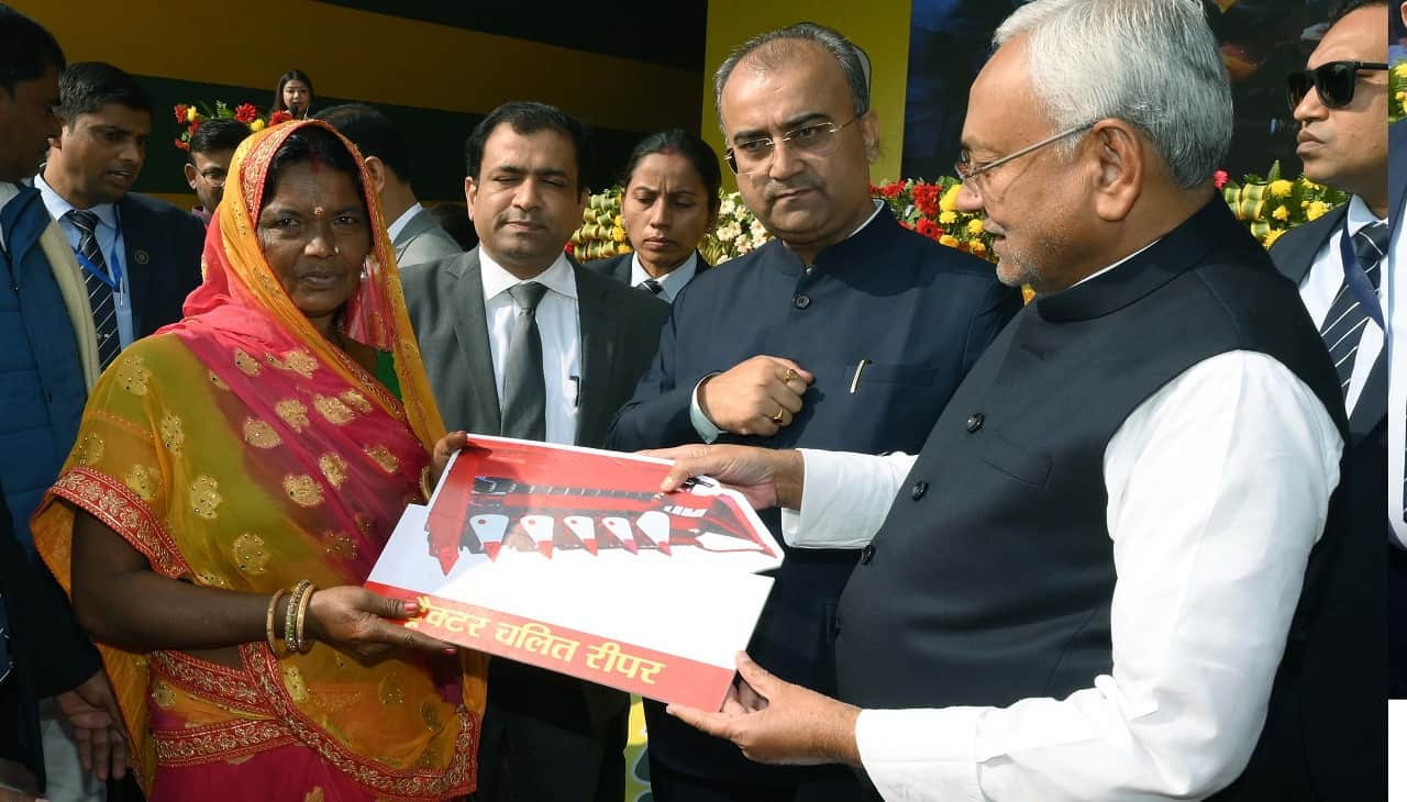 Bihar News: CM Nitish Kumar inaugurates agricultural mechanization fair Agro Bihar-2024 in Patna