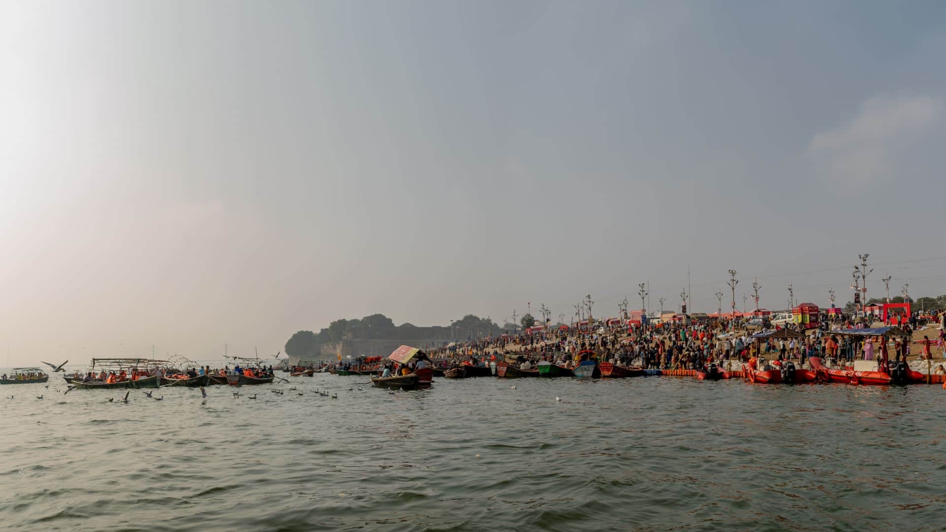 MahaKumbh 2025 Kumbh Mela Ki Katha In Hindi know amrit kumbh story