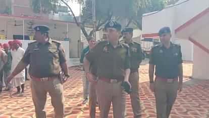 IG of Varanasi Zone reprimanded officers for not controlling criminal incidents in jaunpur