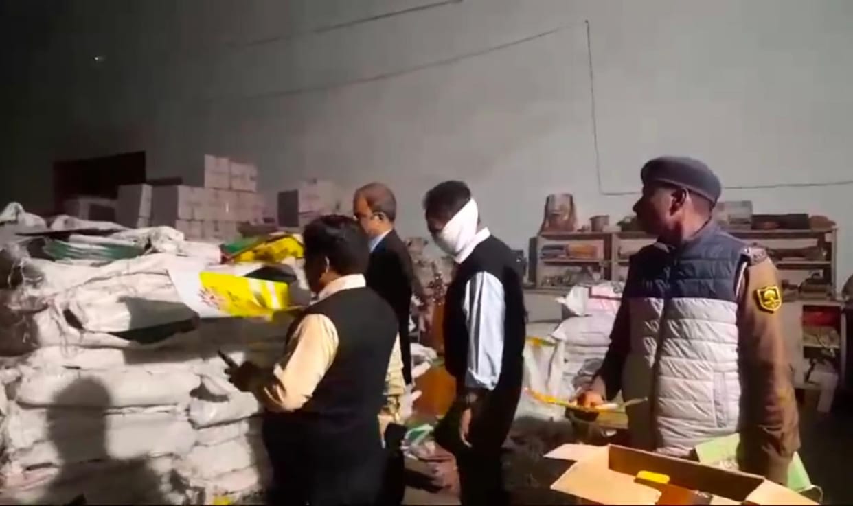 Bihar: Factory of fake seeds and fertilizers busted in Gaya, wrappers, fertilizers and wheat seeds recovered