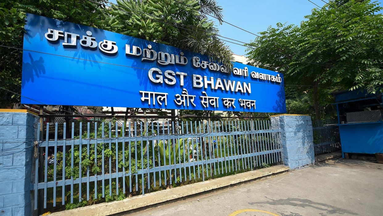 GST collection increased by 8.5 per cent to Rs 1.82 lakh crore in November