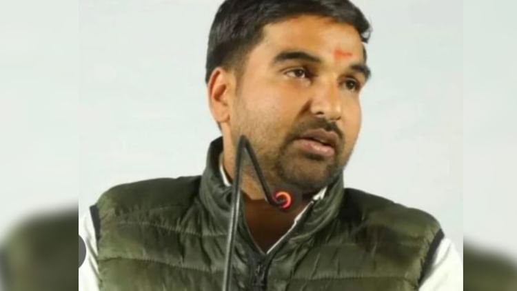Rajasthan: ‘अधिकारी न मानें तो ठोक दो…बाकी हम देख लेंगे’, कांग्रेस विधायक ने दिया विवादित बयान; सियासत गरमाई