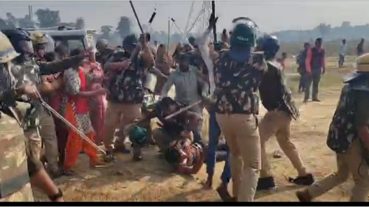 Farmers in Kushinagar resorted to lathicharge in front of police, many injured - know why they became violent