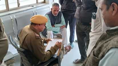 Bharatpur News: Pregnant woman dies in painful road accident, husband in ICU, police seizes trolley