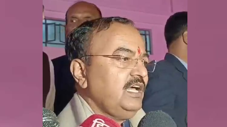 यूपी – उपमुख्यमंत्री केशव प्रसाद मौर्य ने कसा तंज: बोले- सपा मुस्लिम तुष्टीकरण और वोट बैंक की राजनीति का नया मॉडल – INA