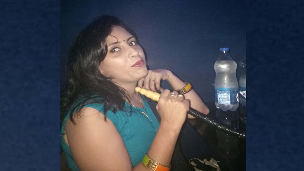 Neha caught after cheating Aabha Nursing Home owner Dr. Pratibha Rohatgi of 1.5 crores and setting up a Dhaba