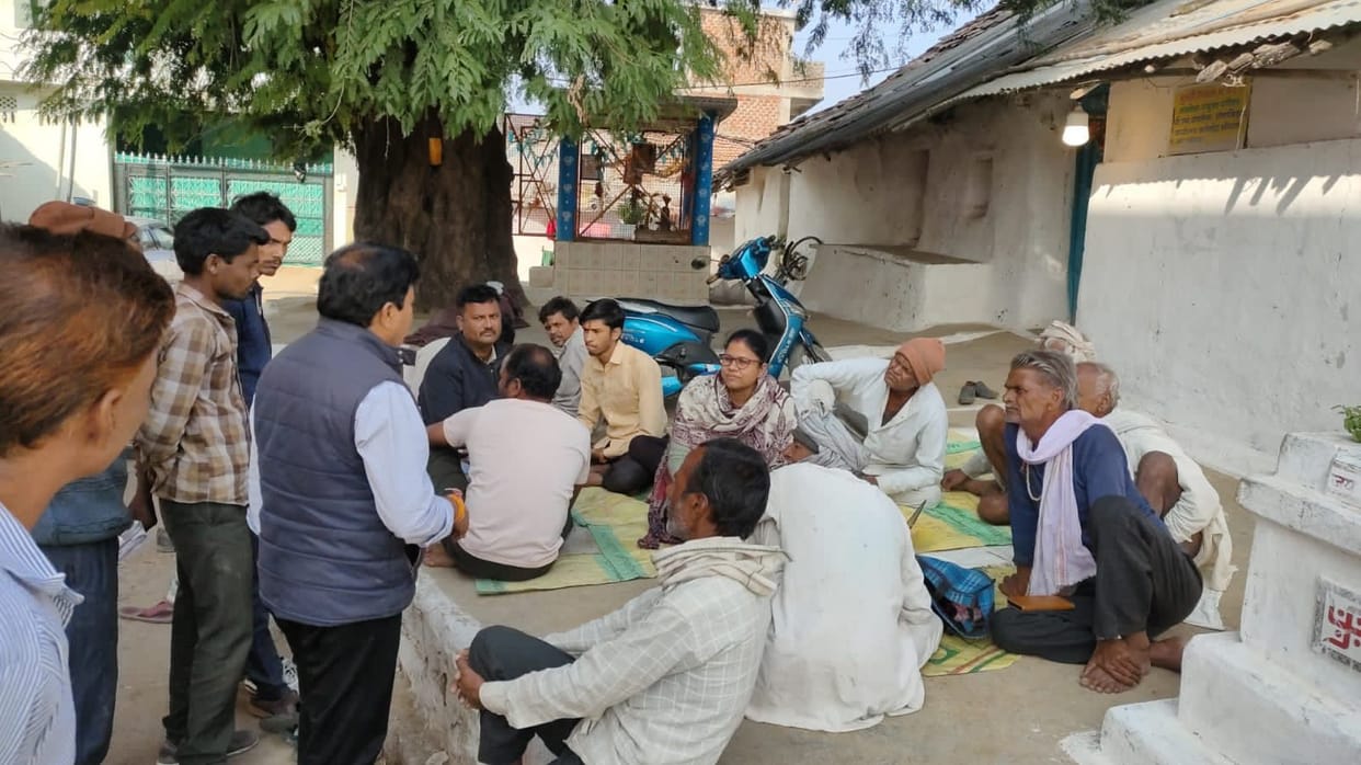 Bhopal: Patwaris are spending nights in villages to settle pending cases of farmers, they have to do duty even