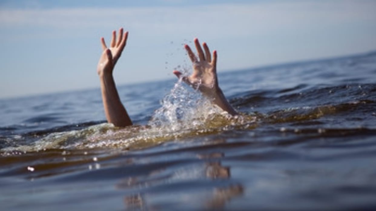 Angered by elder sister's scolding, student jumped into river, body found after an hour