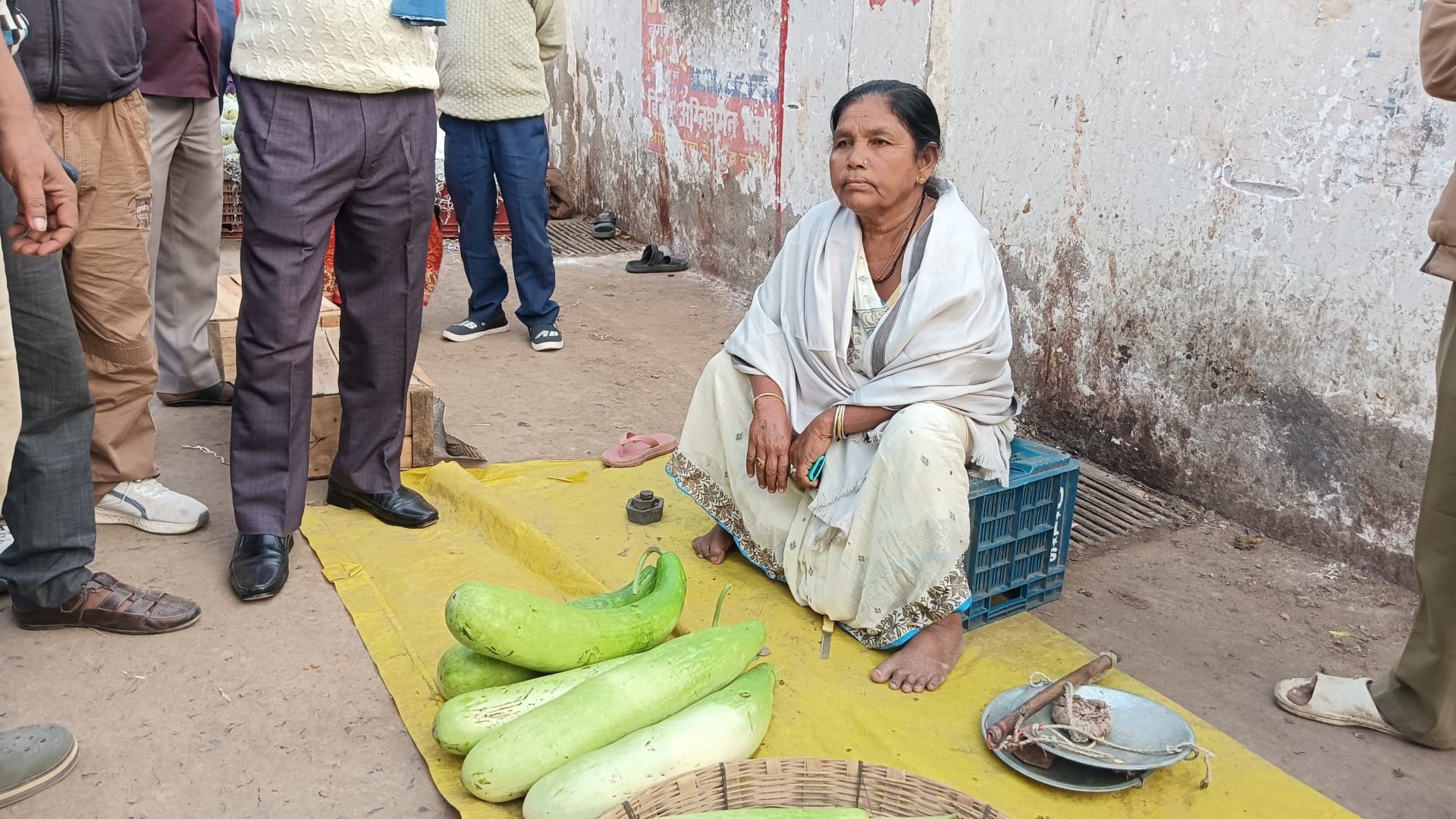 Gaya Deputy Mayor of Gaya Faces Neglect From Municipal Officials Forced to Sell Vegetables Bihar News in Hindi