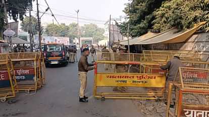 UP Congress leaders gathered at party office for moving sambhal police increased security