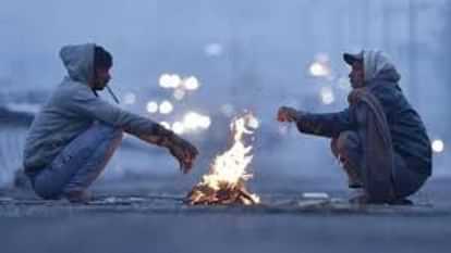 Rajasthan Weather Update: कश्मीर की बर्फबारी का असर जल्द ही मैदानों पर, ठंडी हवाओं से राजस्थान में बदलेगा मौसम Rajasthan Weather Update: Snowfall in Kashmir will soon affect the plains, weather will change in Rajasthan
