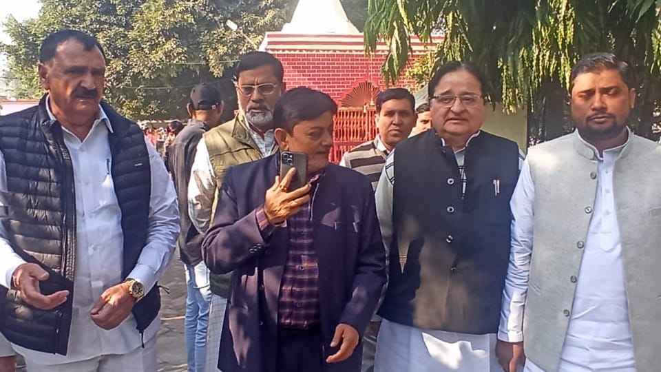 Sambhal violence: Jailed accused allowed to meet SP leaders, jailor and deputy jailor suspended