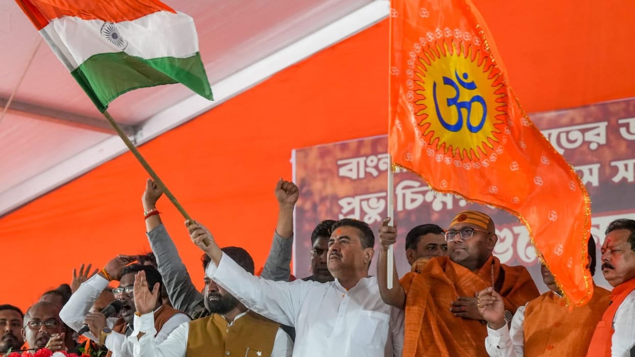 Suvendu threatens total suspension of exports to Bangladesh from Bengal's land borders