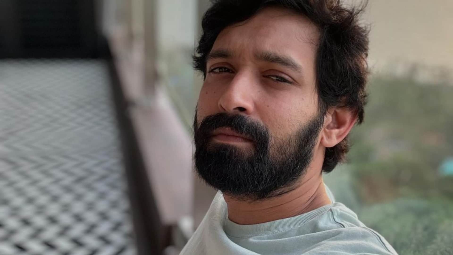 Vikrant Massey broke his silence on retirement post said people have misinterpreted it