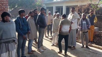 Incident in Saharanpur: A sharp weapon hit the head of a sleeping elderly person