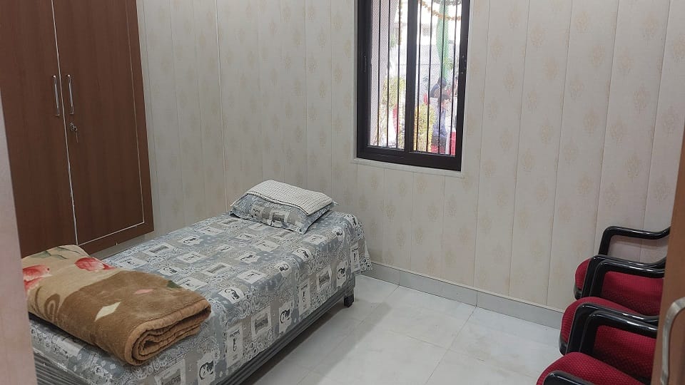 AC room LED TV and luxurious bed facilities like five star hotel traffic police will relieve their fatigue