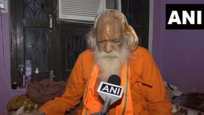 Chief Priest of Shri Ram Janmabhoomi Satyendra Das says Hindus are not safe in Bangladesh.