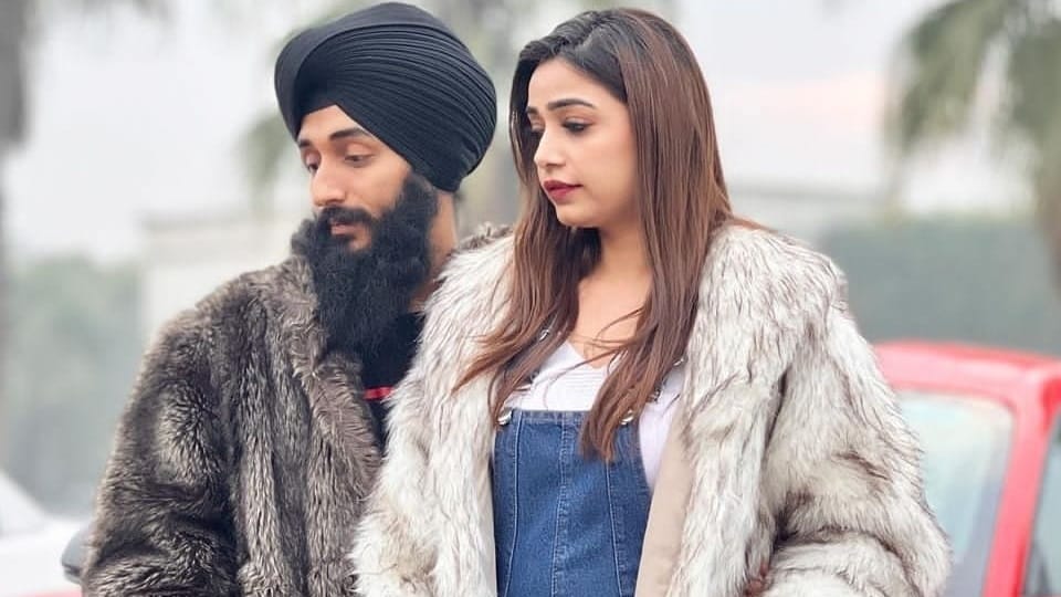 Jalandhar Kulhad Pizza couple Unfollowed each other on social media, divorce rumours intensify