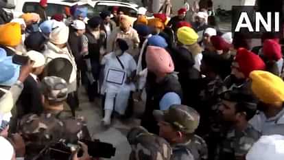 Akali Dal Sukhbir Badal at Golden Temple for religious punishment by Sri Akal Takht