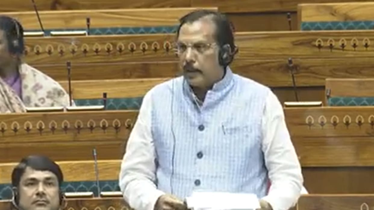 wrestling funeral procession Ghosi MP Rajiv Rai roared Parliament Train facilities provided for metros