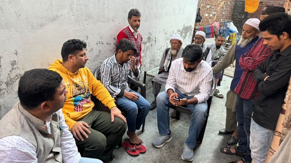 Sambhal violence: Meeting accused in jail, statements SP leader went viral, action was taken against officers