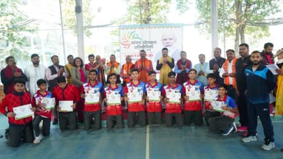 Sports national players scored goals second consecutive victory eight goals Read other news