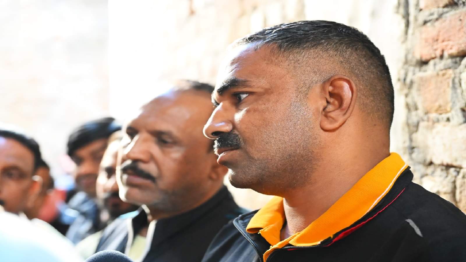 Delhi Triple Murder Father murdered in his sleep and mother and sister fought