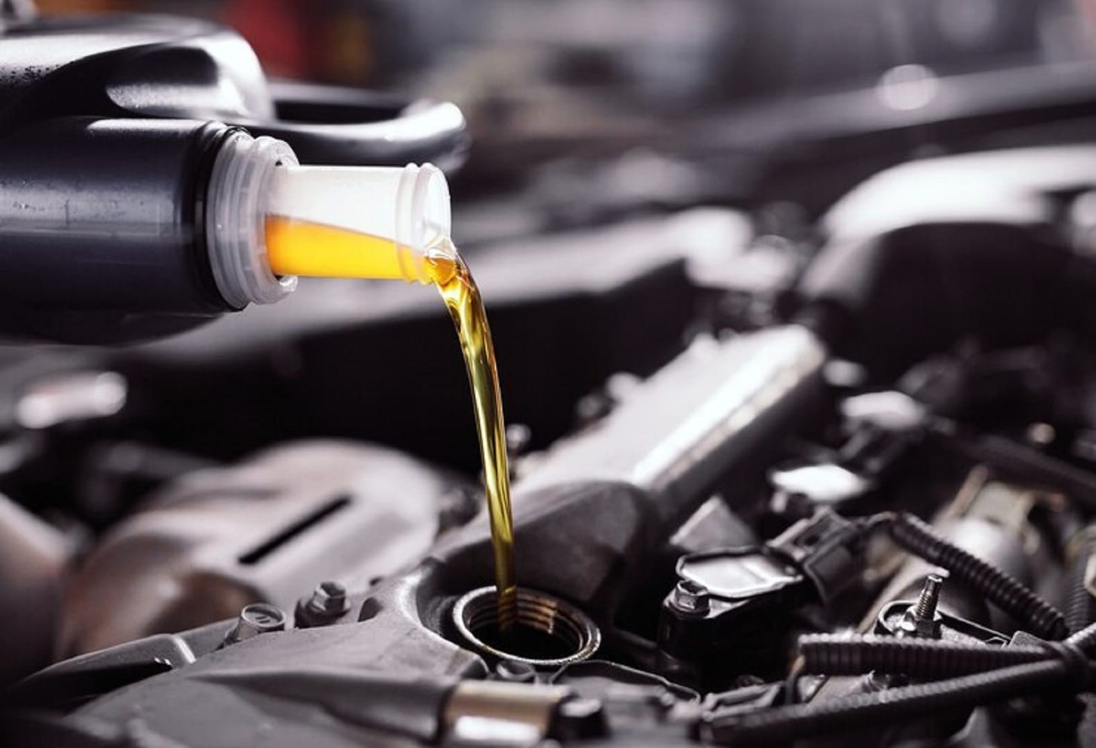 Engine Oil Mistake That Can Seize Car Engine Check Car Maintenance Tips and Tricks
