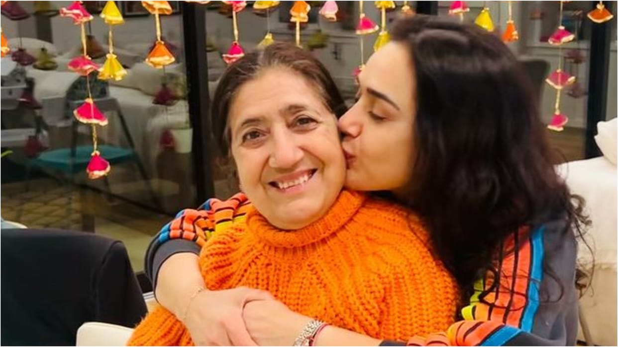 Preity Zinta celebrates her mother birthday shares photos says I am so grateful for the best mom in the galaxy
