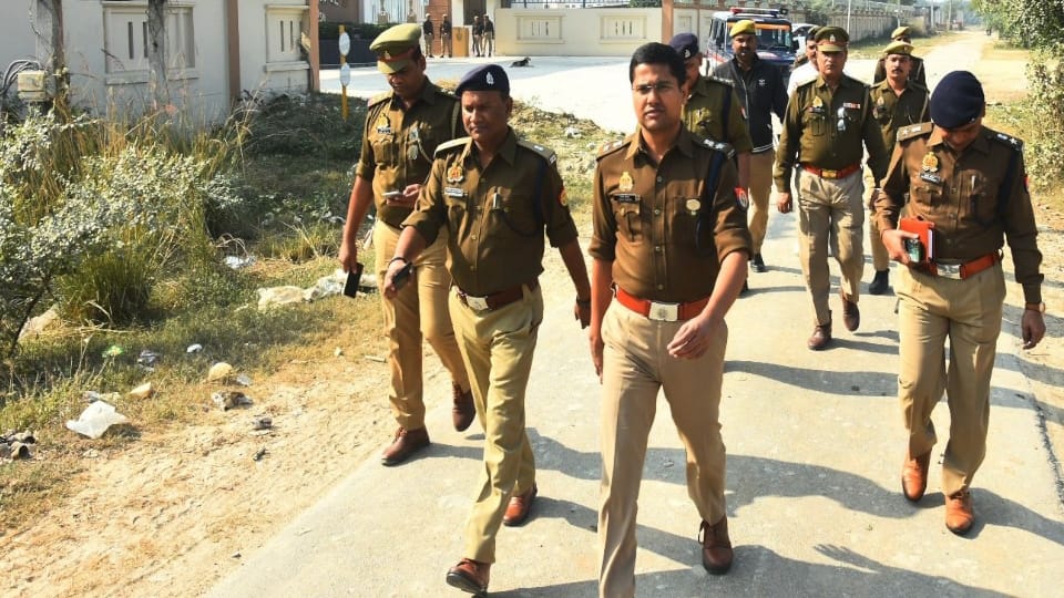 Constable and his wife suicide in Lucknow SDRF soldier Ajay says on Diwali Papa arrange my marriage