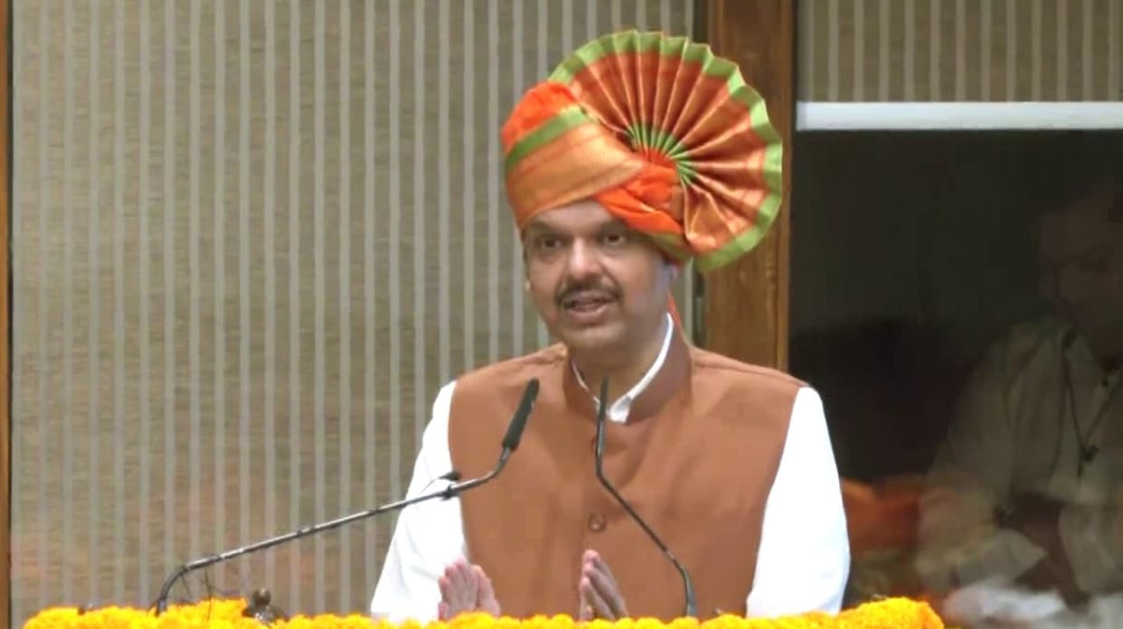 Maharashtra Becoming CM Devendra Fadnavis about know everything news in hindi