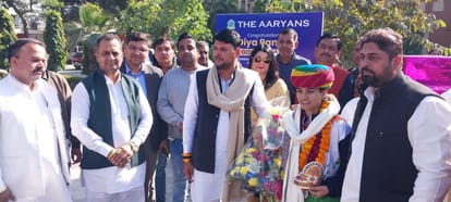 Meerut: The daughter who returned after winning the gold medal was given a grand welcome, congratulated by put