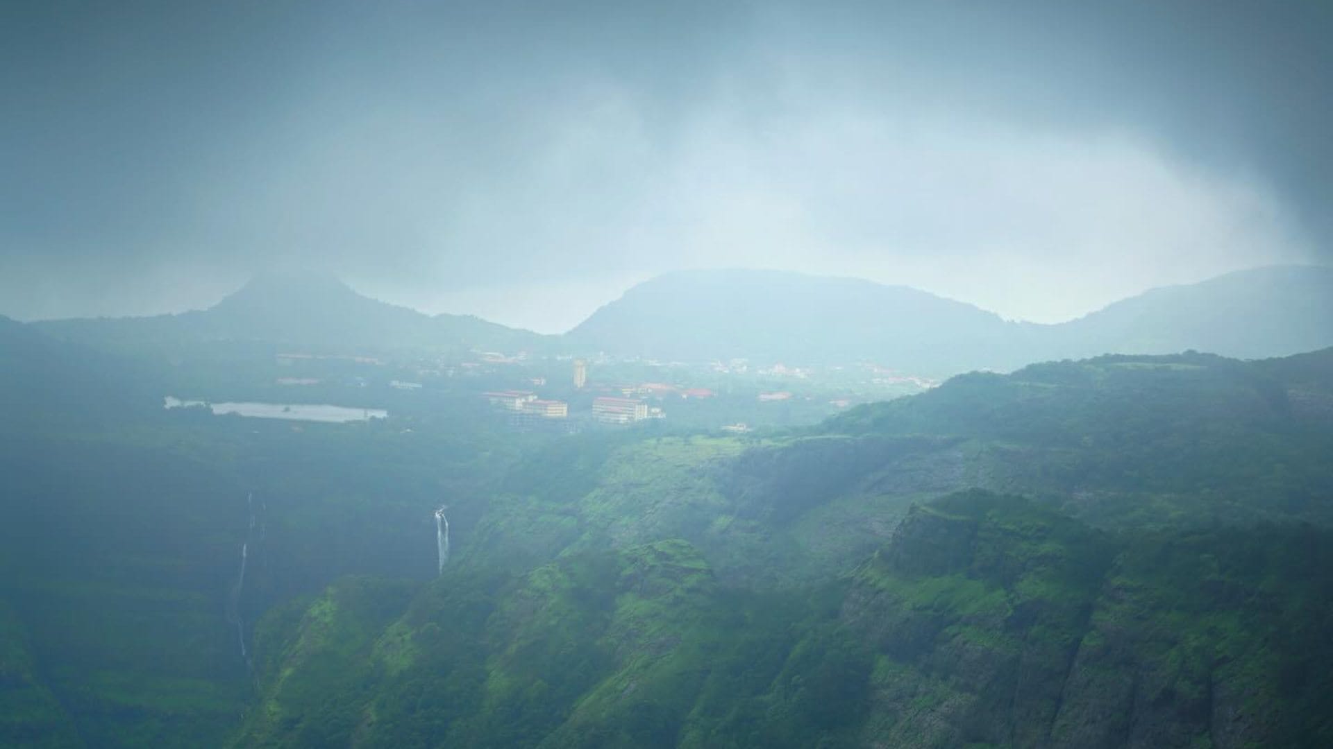 top 5 tourist places in Maharashtra to visit in December disprj