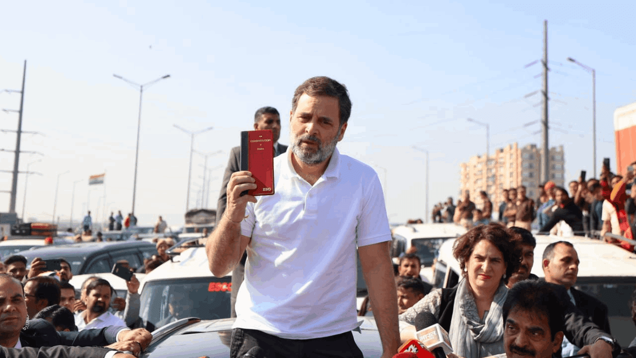 Rahul Gandhi Sambhal Visit Live Updates No Entry Outsiders Amid Mosque Survey Violence Priyanka Gandhi