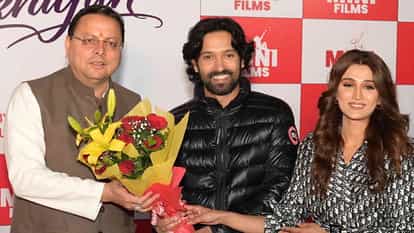 शनाया कपूर के साथ अगली फिल्म में नजर आएंगे विक्रांत मैसी और आरुषि निशंक ने देहरादून में सीएम धामी से की मुलाकात