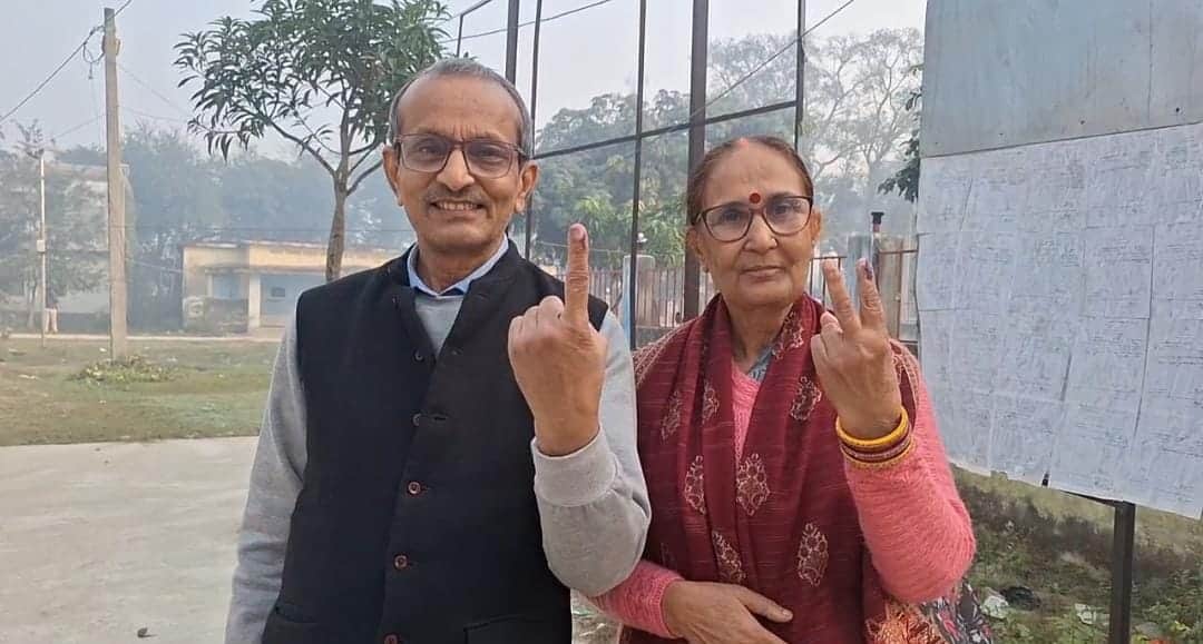 Bihar Election: Voting in four districts for Tirhut graduate by-election, enthusiasm visible among voters.