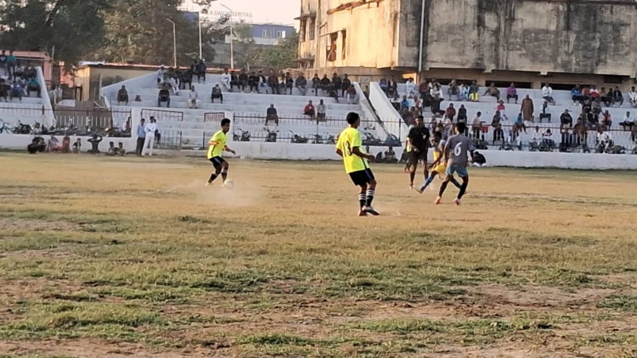 Football Tournament Nepal defeated Muzaffarpur in thrilling match will play for draw with Bokaro
