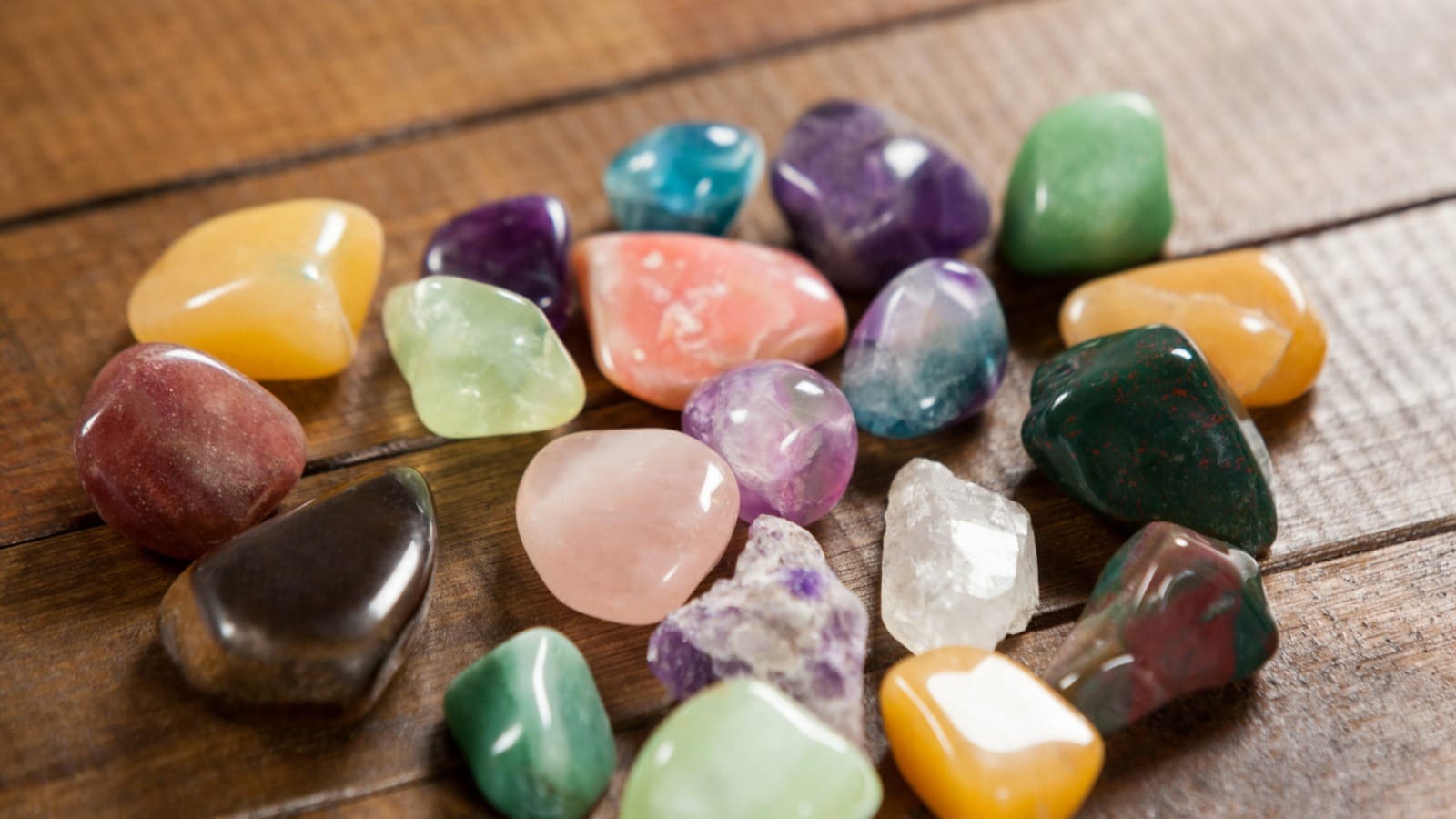 Gemstone Science Definition Do Gemstones on Fingers Transform Life Explore Myth News in Hindi