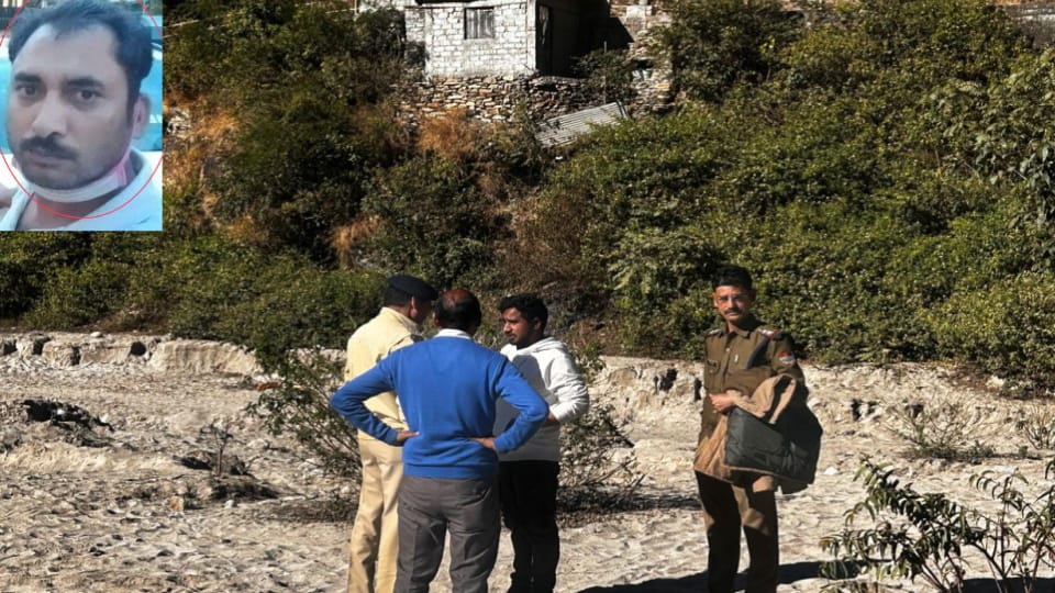Murder in Rudraprayag Two son Killed Father did not want to leave any clue 95 percent of body was burnt