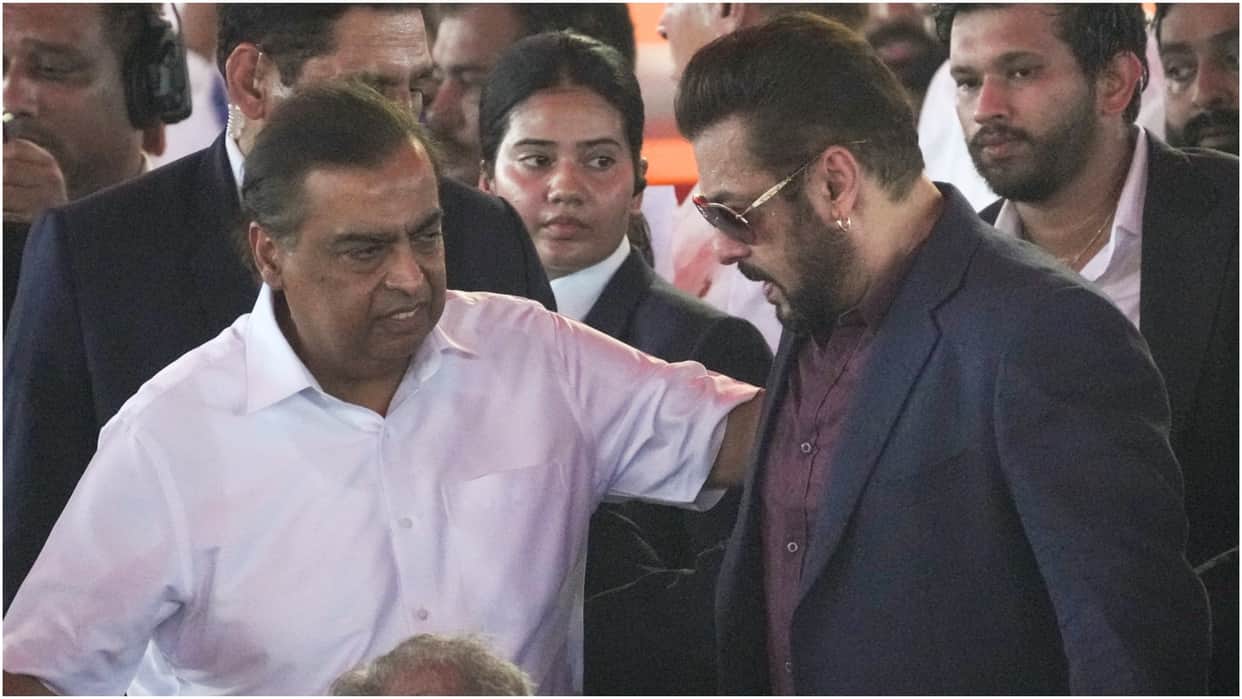 Industrialists also participated in the swearing-in ceremony, Ambani, Noel, bidla and others took part